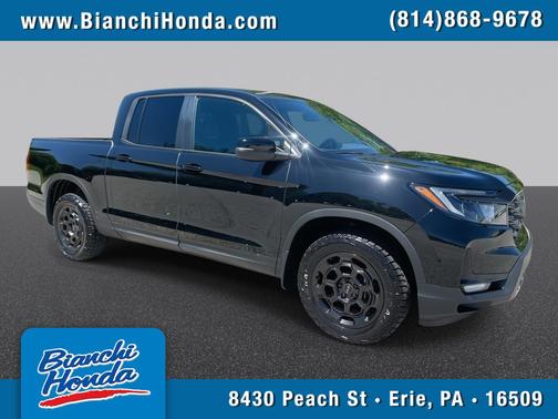 Crystal Black Pearl 2025 Honda Ridgeline