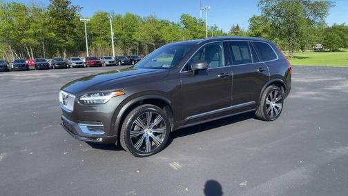 2022 Volvo XC90 T6 Inscription 7 Passenger
