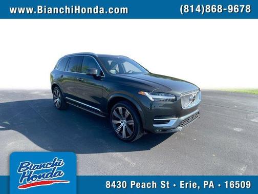 2022 Volvo XC90 T6 Inscription 7 Passenger