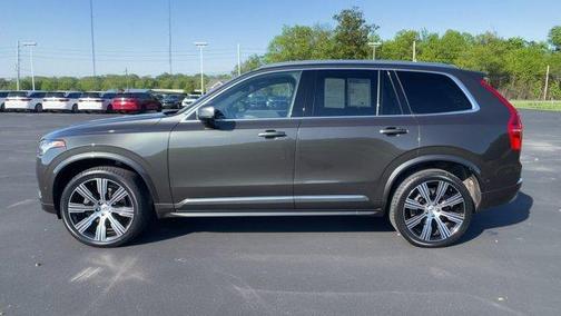 2022 Volvo XC90 T6 Inscription 7 Passenger