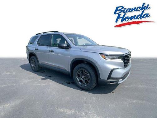 2025 Honda Pilot TrailSport AWD