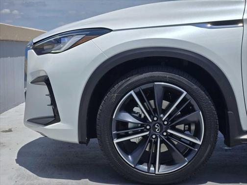 2025 INFINITI QX55 LUXE