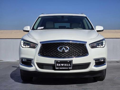 2017 INFINITI QX60 Base