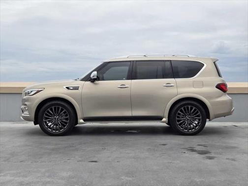 2022 INFINITI QX80 SENSORY AWD