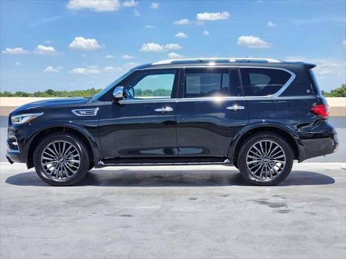 2024 INFINITI QX80 SENSORY AWD