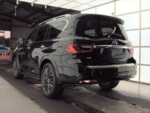 2024 INFINITI QX80 SENSORY AWD