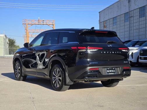 2025 INFINITI QX60 Pure