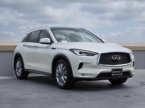 2022 INFINITI QX50 ESSENTIAL