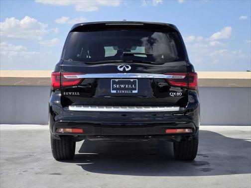 2020 INFINITI QX80 Luxe