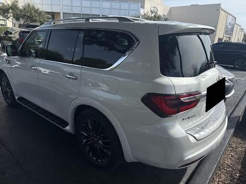 2022 INFINITI QX80 SENSORY
