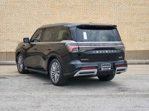 2025 INFINITI QX80 Luxe