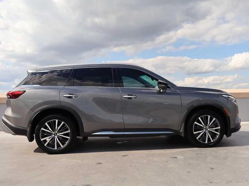 Graphite Shadow 2023 INFINITI QX60 SENSORY