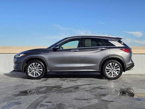 2024 INFINITI QX50 LUXE