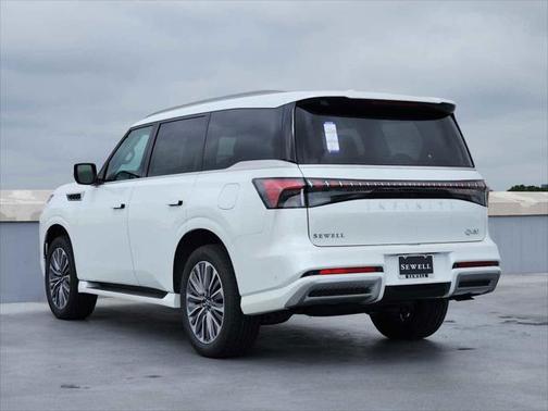2025 INFINITI QX80 Luxe