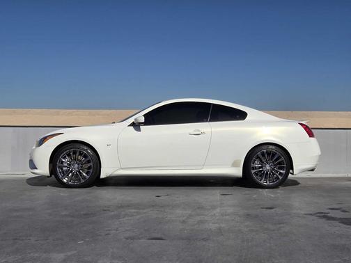 2014 INFINITI Q60 Journey