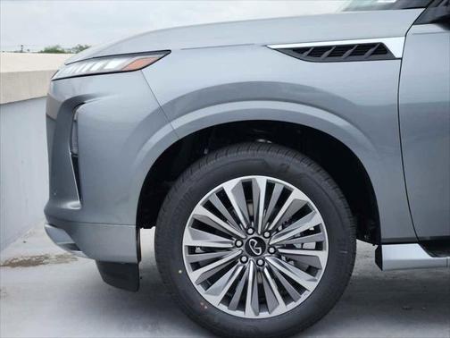 2025 INFINITI QX80 SENSORY AWD