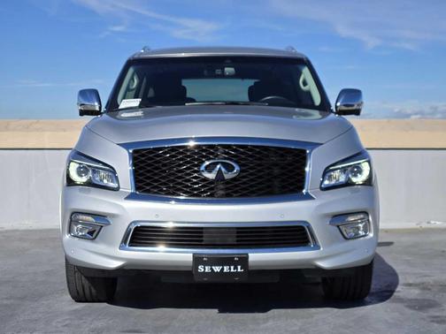 2017 INFINITI QX80 Base