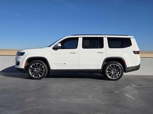 2022 Jeep Wagoneer Series III 4x4