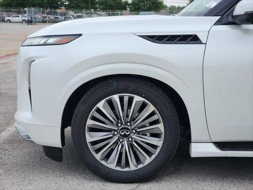 2025 INFINITI QX80 SENSORY AWD