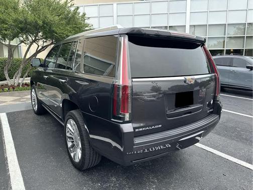 Dark Granite Metallic 2018 Cadillac Escalade Platinum