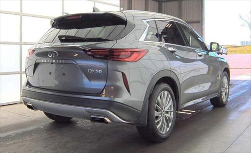 2024 INFINITI QX50 LUXE