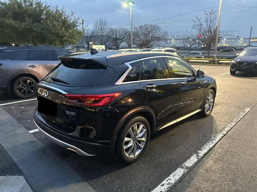 2021 INFINITI QX50 ESSENTIAL