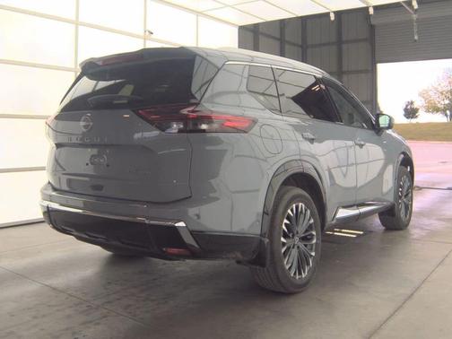 2024 Nissan Rogue Platinum
