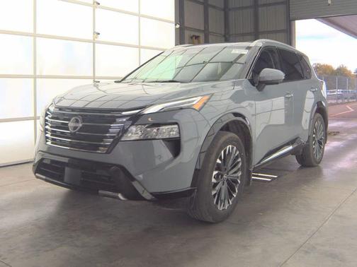 2024 Nissan Rogue Platinum