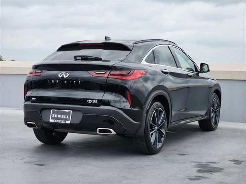 2025 INFINITI QX55 LUXE