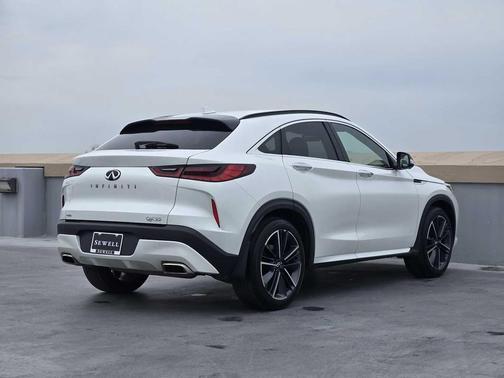 2025 INFINITI QX55 ESSENTIAL