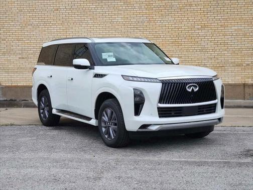 2025 INFINITI QX80 PURE