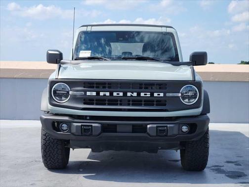 2022 Ford Bronco Black Diamond