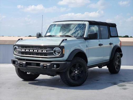 2022 Ford Bronco Black Diamond