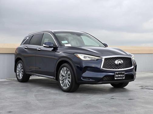2024 INFINITI QX50 LUXE