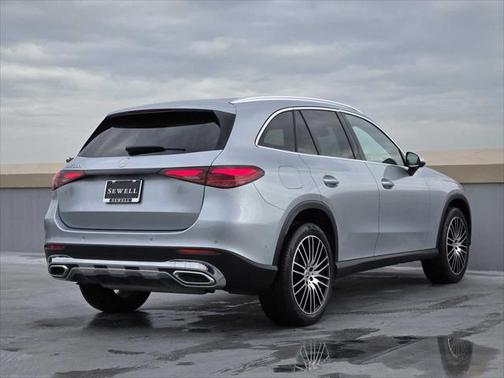 2024 Mercedes-Benz GLC 300 Base