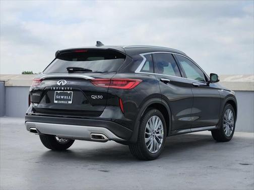 2025 INFINITI QX50 Luxe AWD