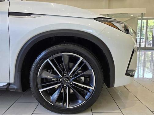 2025 INFINITI QX55 LUXE