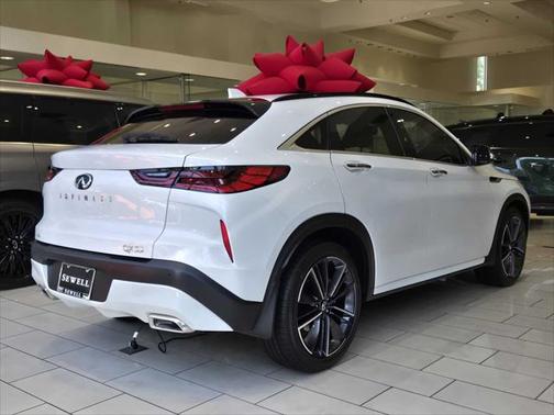 2025 INFINITI QX55 LUXE