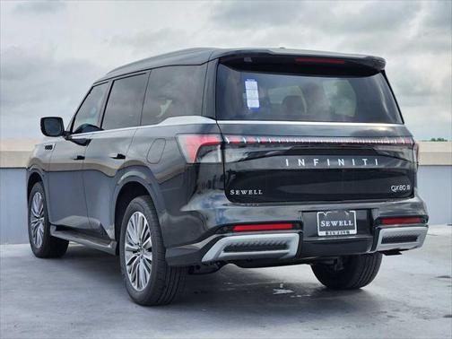 2025 INFINITI QX80 SENSORY AWD