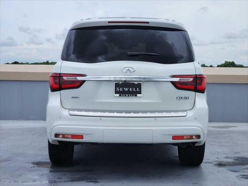2023 INFINITI QX80 SENSORY AWD