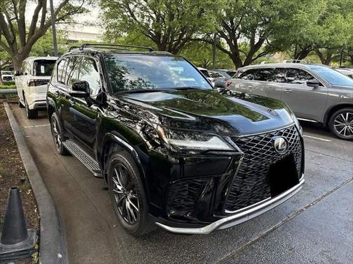 2022 Lexus LX 600 Base