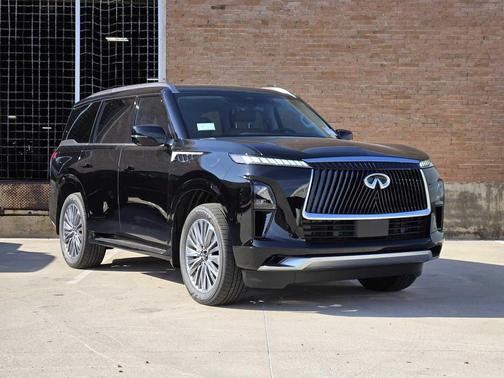 2026 INFINITI QX80 Luxe