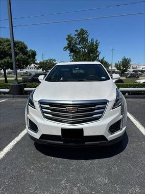 2017 Cadillac XT5 Premium Luxury