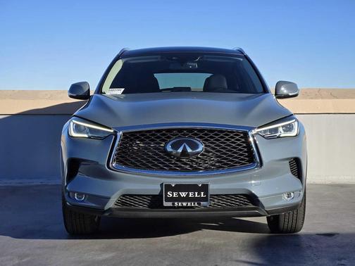 2022 INFINITI QX50 LUXE