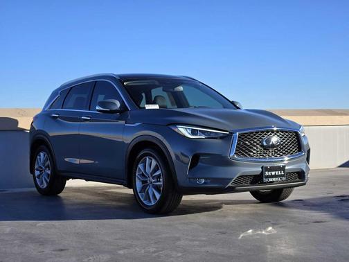 2022 INFINITI QX50 LUXE