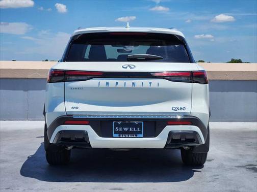 2025 INFINITI QX60 Luxe