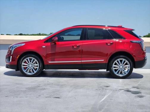 2024 Cadillac XT5 Sport
