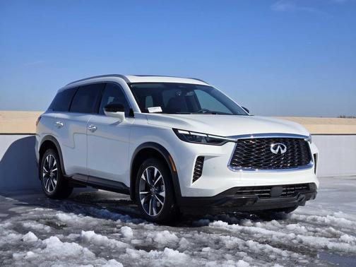 2025 INFINITI QX60 Luxe