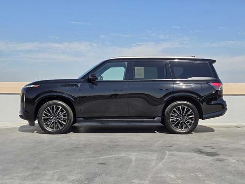 2025 INFINITI QX80 AUTOGRAPH AWD