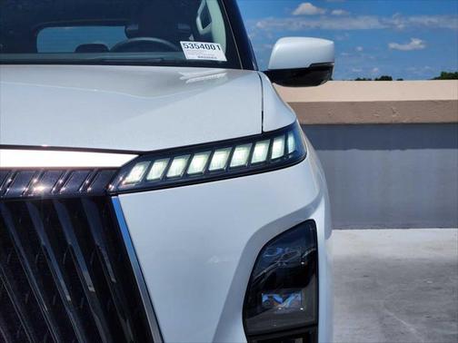 2025 INFINITI QX80 SENSORY AWD